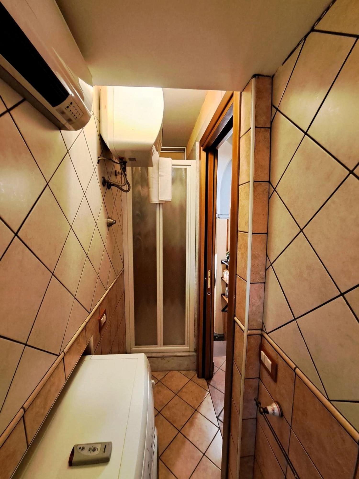 Ferienwohnung Interno 13, Nel Cuore Di Napoli Exterior foto
